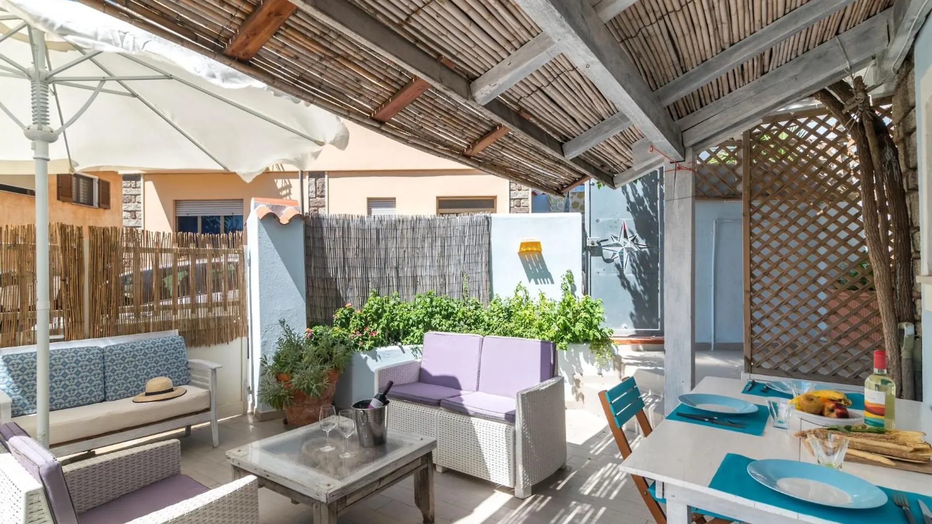 הקונטקטים של Apartment Rosemary By Interhome